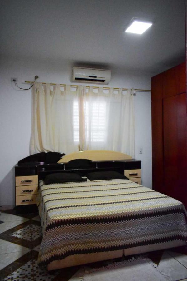 Casa Temporada Em Olimpia To Nem Ai Βίλα Εξωτερικό φωτογραφία